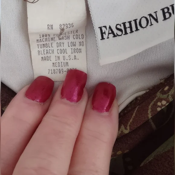 Skirt w/ Jungle Plants Design - Picture 10 of 14